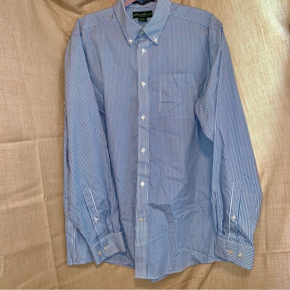❗LAST CHANCE❗Men's Eddie Bauer Blue & White Stripe Button Shirt size Large - Picture 1 of 5
